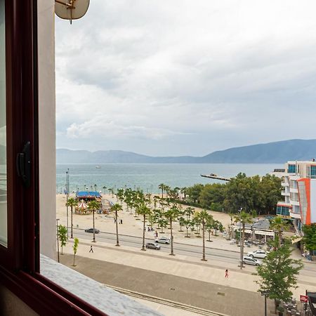 Novus Rooms Vlorë Exteriör bild