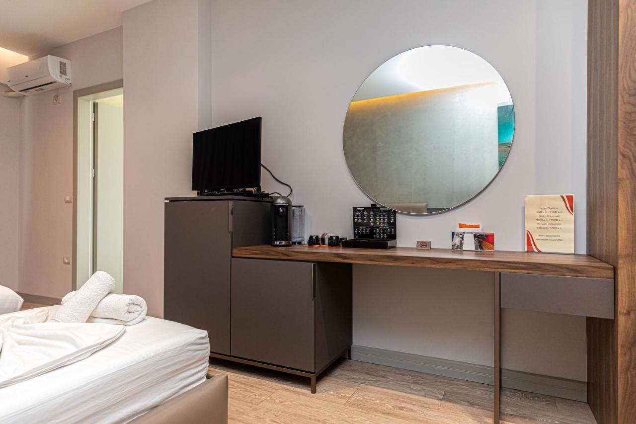 Novus Rooms Vlorë Exteriör bild